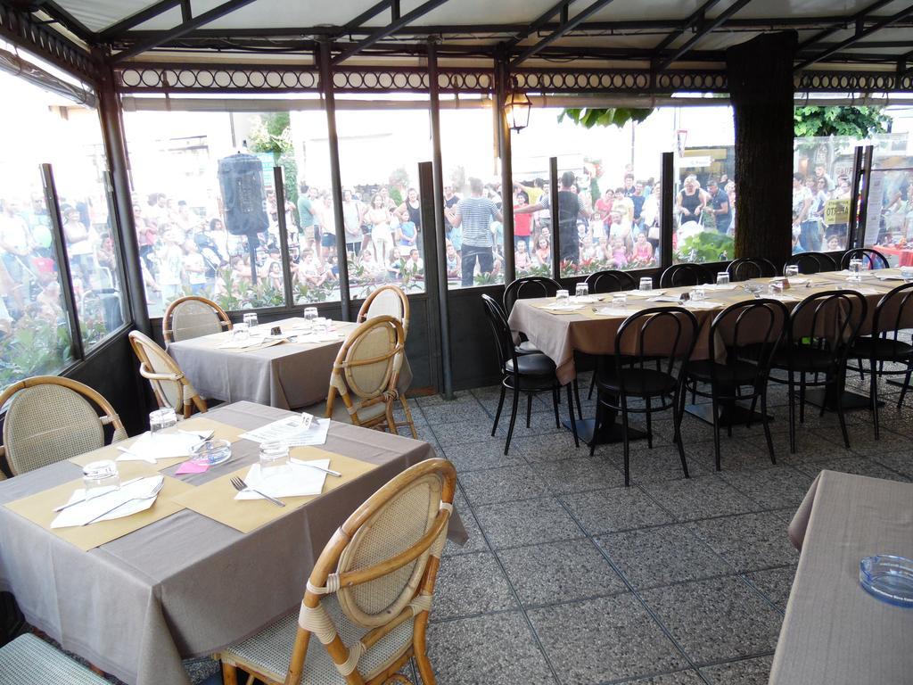 Albergo Ristorante La Torretta Castiglione dei Pepoli Exteriör bild