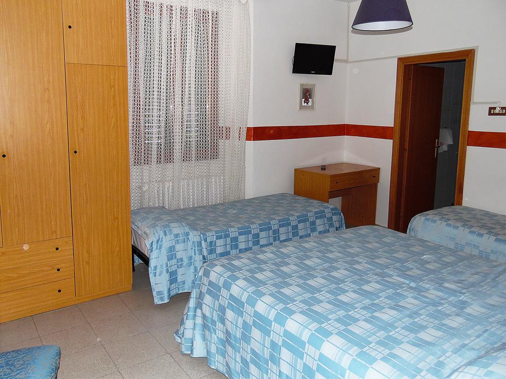 Albergo Ristorante La Torretta Castiglione dei Pepoli Rum bild
